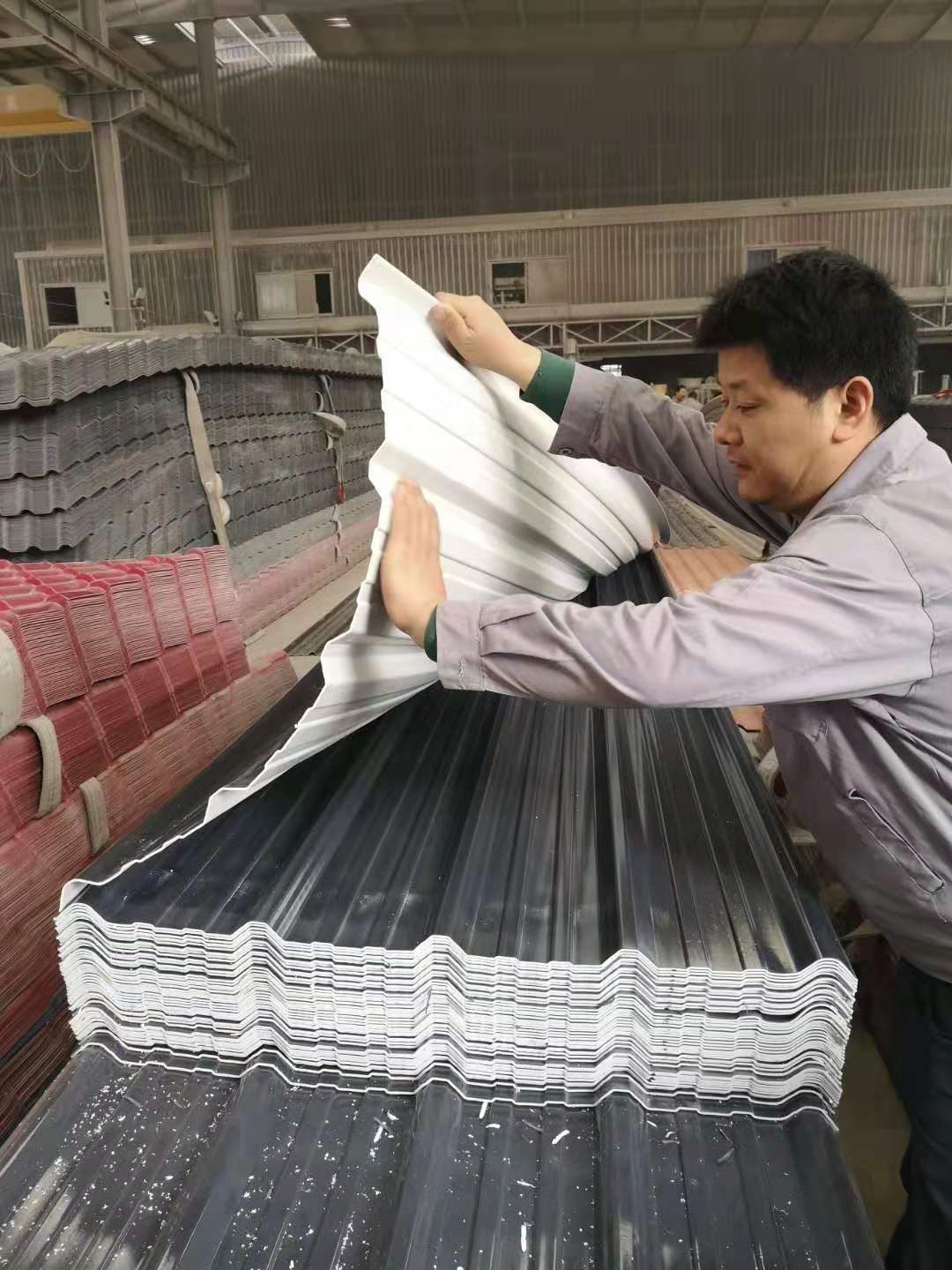 成都塑鋼瓦廠家可以解決酸雨腐蝕的問題,？