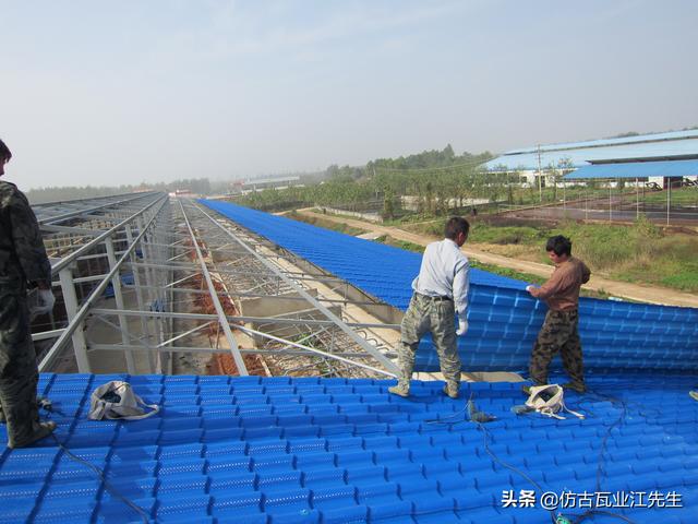 現(xiàn)如今樹脂瓦廠家林立，消費者選擇樹脂瓦的關(guān)鍵點是在哪點呢,？