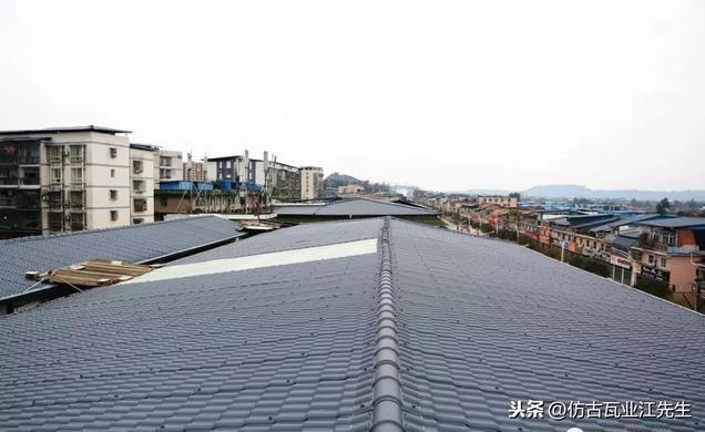 鐵瓦換成了樹脂瓦,龍泉驛區(qū)這些屋面有了大變樣,!龍泉人的大機(jī)遇