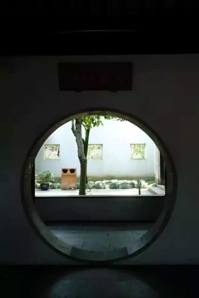 這樣的院子,，只有中國人駕馭得了它,！