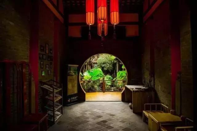 這樣的院子,，只有中國人駕馭得了它,！