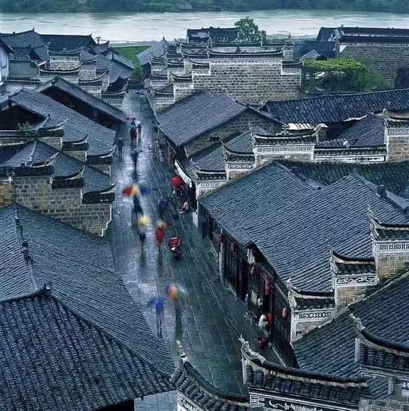 青瓦灰墻,高瓴飛檐,,處處消磨時(shí)光