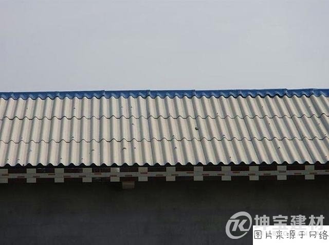 老家房頂?shù)氖尥邥?huì)對(duì)居住者的健康造成影響嗎,？