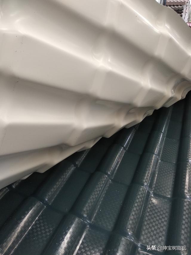 關于鑒別樹脂瓦質(zhì)量的五大謠言,你中招了嗎,?